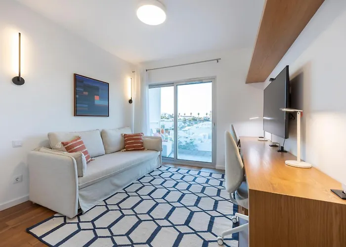 Luxury Penthouse By Alzira *