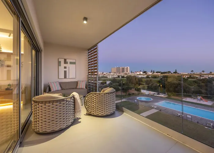 Luxury Penthouse By Alzira *