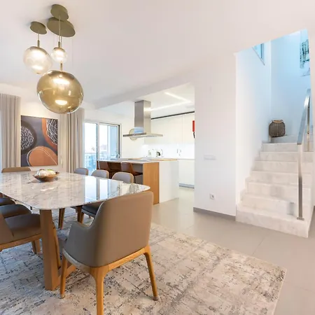 Lägenhet Luxury Penthouse By Alzira Albufeira